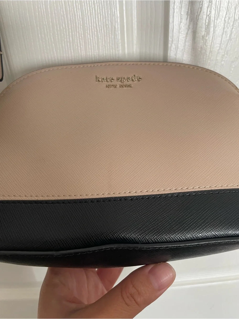 Kate Spade Women's Small Dome Crossbody Soencer Bag in Taupe and Black